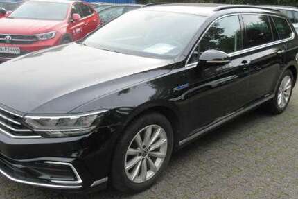 VW Passat Variant GTE 1.4 eHYBRID DSG NAVI LEDER AHK 83.900 km 23.488 &euro; Bergkamen 59192