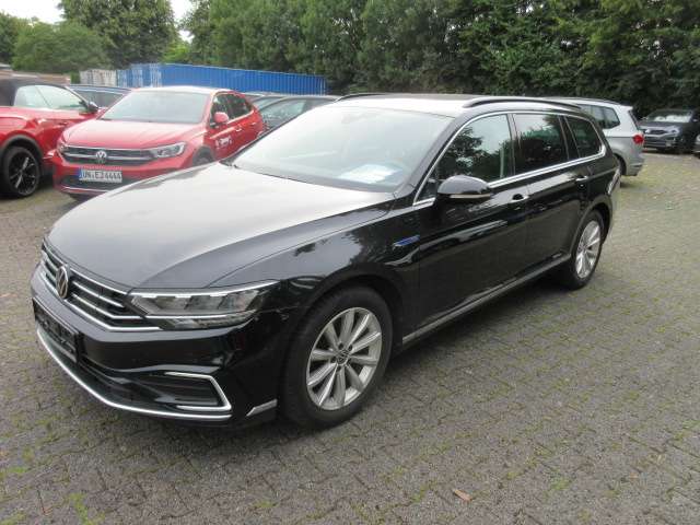 VW Passat Variant GTE 1.4 eHYBRID DSG NAVI LEDER AHK 83.900 km 23.488 &euro; Bergkamen 59192