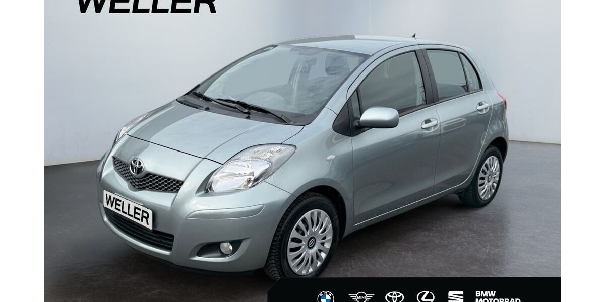 Toyota Yaris 33.046 km 7.880 &euro; Hamm 59067