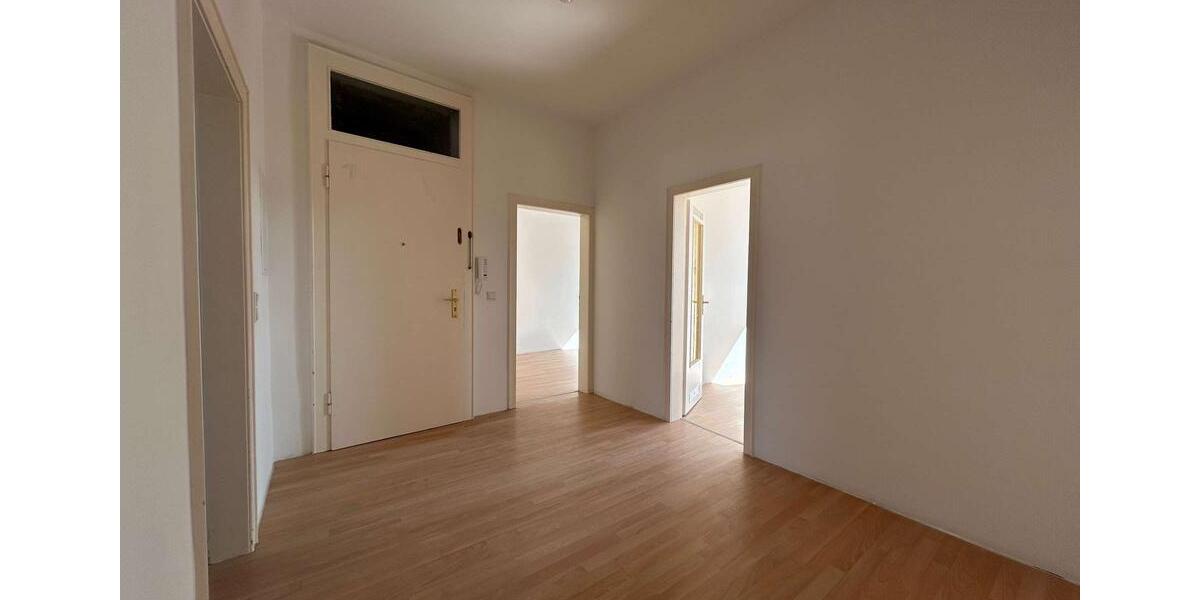 Etagenwohnung Dortmund Innenstadt West - 4 Zimmer, 90 m&sup2;, 1.200&euro; | Angebot:25974850