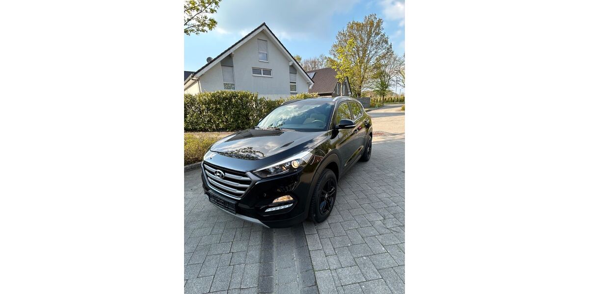 Hyundai TUCSON 78.200 km 13.900 &euro; Datteln 45711