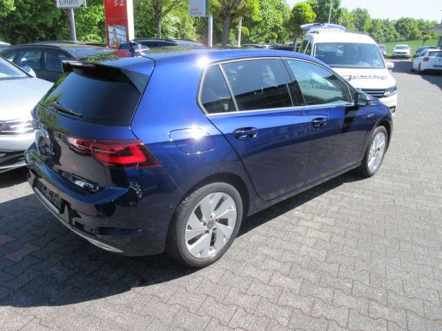 VW Golf Style 1.5 eTSI DSG NAVI PANO IQ LIGHT ACC ALU 34.900 km 24.444 &euro; Bergkamen 59192