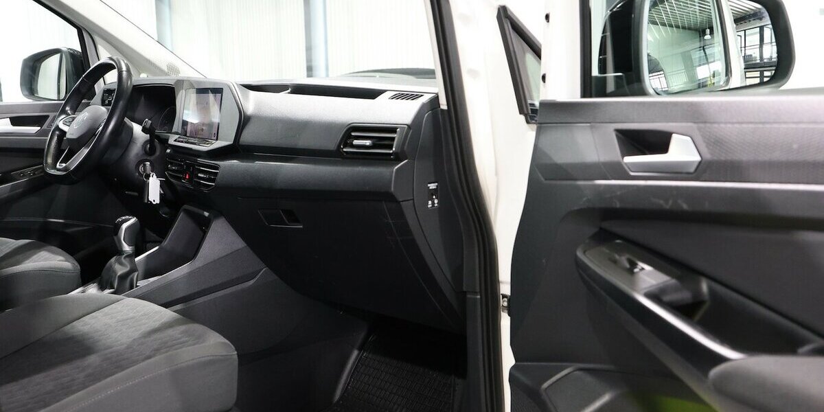 VW Caddy Maxi KOMBI 2.0 TDI 4M LIFE IQ ALLRAD OPTIK 95.000 km 28.991 &euro; Hamm 59077