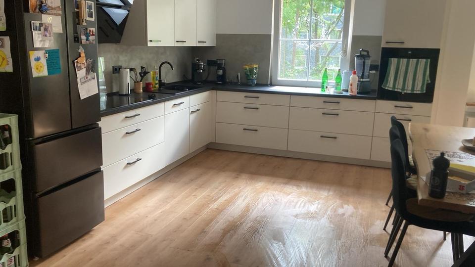 Etagenwohnung Bochum Bochum-Mitte - 4 Zimmer, 112 m&sup2;, 1.300&euro; | Angebot:25950748