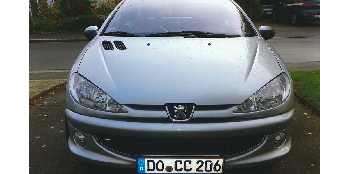 Peugeot 206 CC 146.000 km 3.200 &euro; Dortmund 44135
