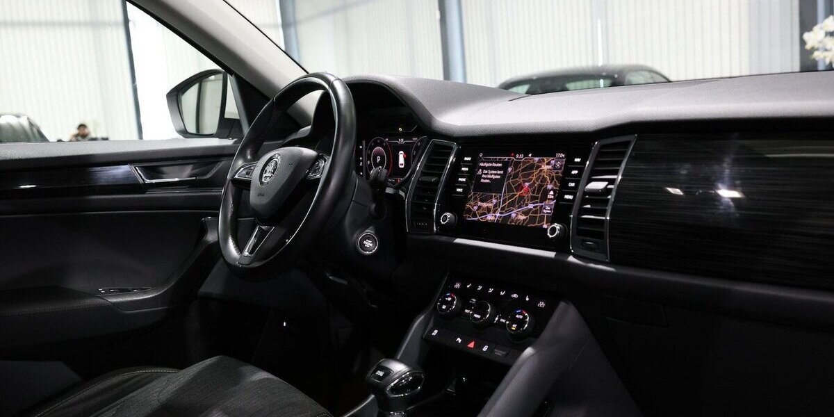 Skoda Kodiaq 2.0 TDI DSG STYLE / VIRTUAL-COCKPIT, LED 190.000 km 19.221 &euro; Hamm 59077