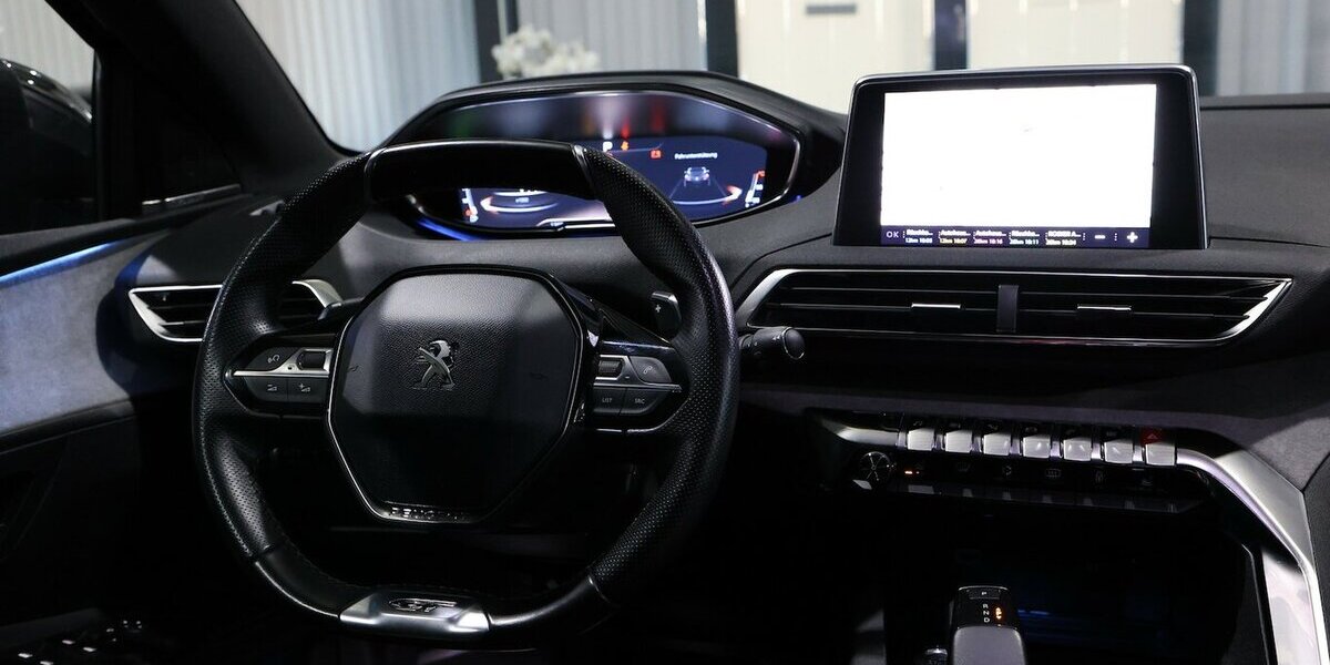 Peugeot 3008 2.0 BLUE-HDI 180 GT-LINE-SPORT / I-COCKPIT 138.000 km 18.600 &euro; Hamm 59077