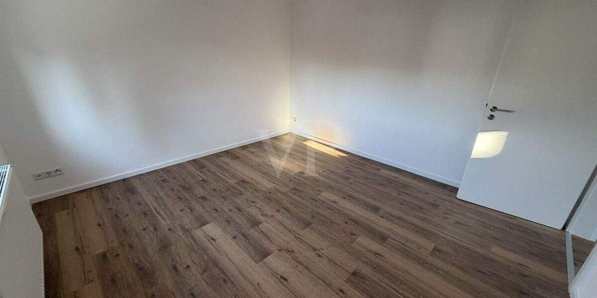 Doppelhaushälfte Menden Mitte - 6 Zimmer, 181 m&sup2;, 499.000&euro; | Angebot:25836502