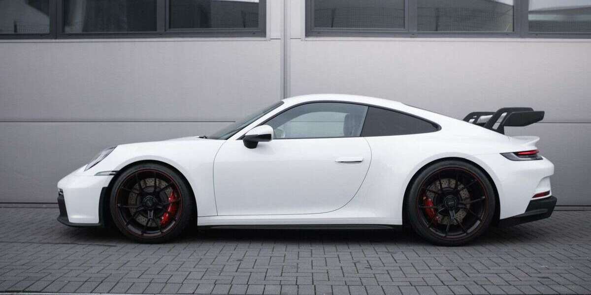 Porsche 992 2.100 km 212.900 &euro; Holzwickede 59439