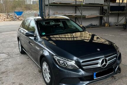 Mercedes-Benz C 220 89.000 km 17.900 &euro; Hamm 59063