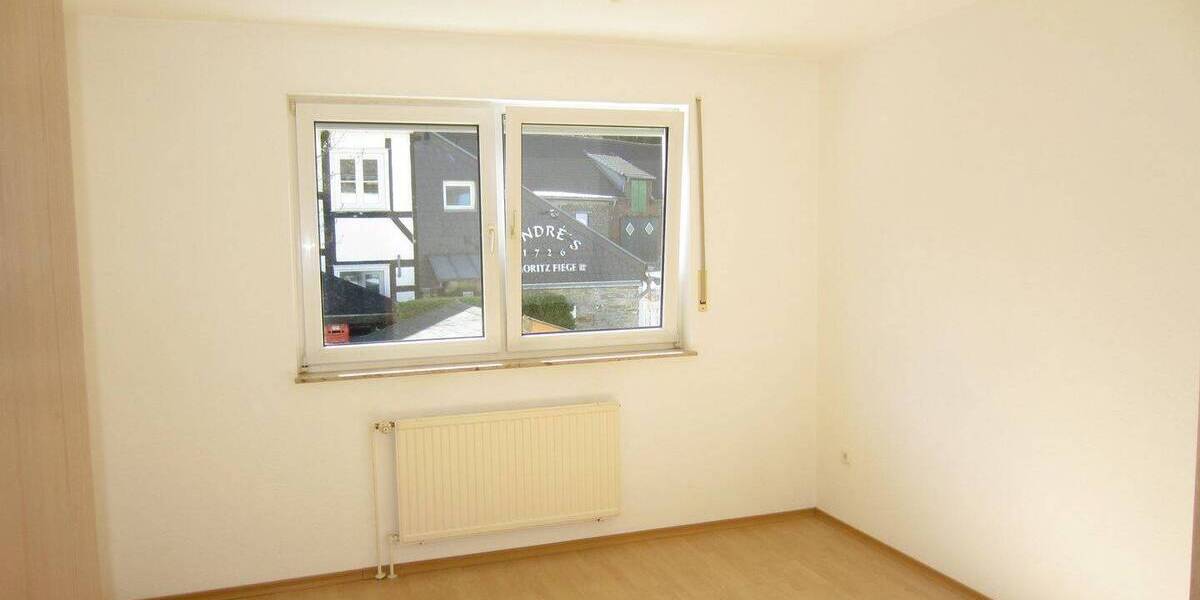 Etagenwohnung Witten Herbede - 3 Zimmer, 76 m&sup2;, 575&euro; | Angebot:26273049