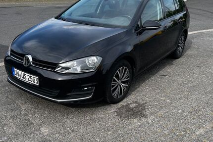 VW Golf 208.000 km 7.500 &euro; Bergkamen 59192