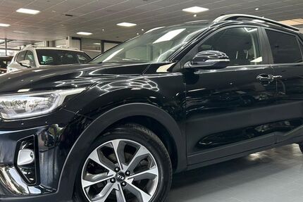Kia Stonic 59.000 km 11.990 &euro; Hamm 59067