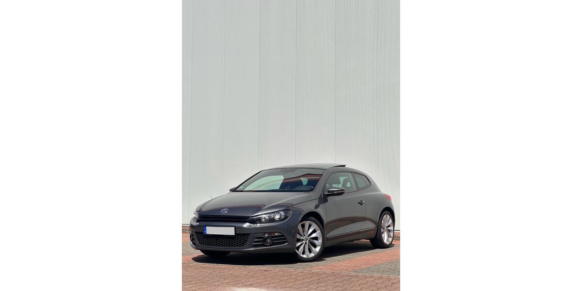 VW Scirocco 143.500 km 8.900 &euro; Hamm 59071