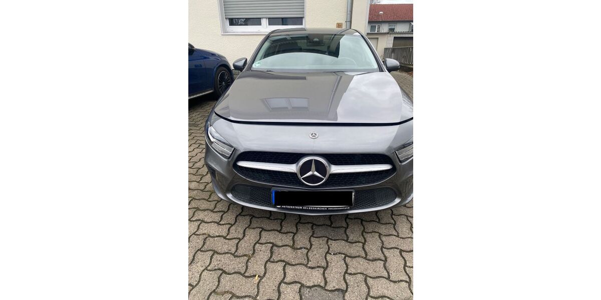 Mercedes-Benz A 200 70.300 km 16.700 &euro; Unna 59425