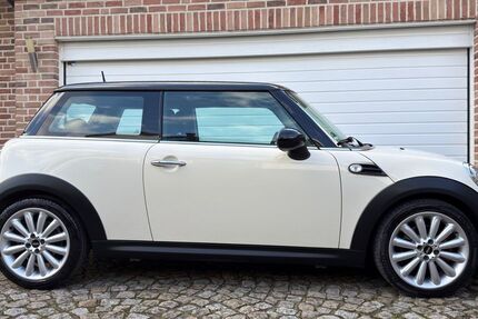Mini Cooper 162.000 km 6.400 &euro; Unna 59423