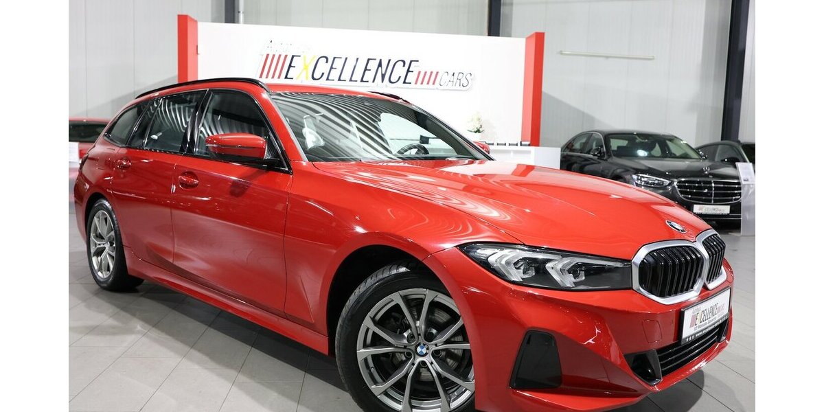 BMW 318d Touring SHADOW SPORT MELBOURNEROT-METALLIC 73.000 km 25.555 &euro; Hamm 59077