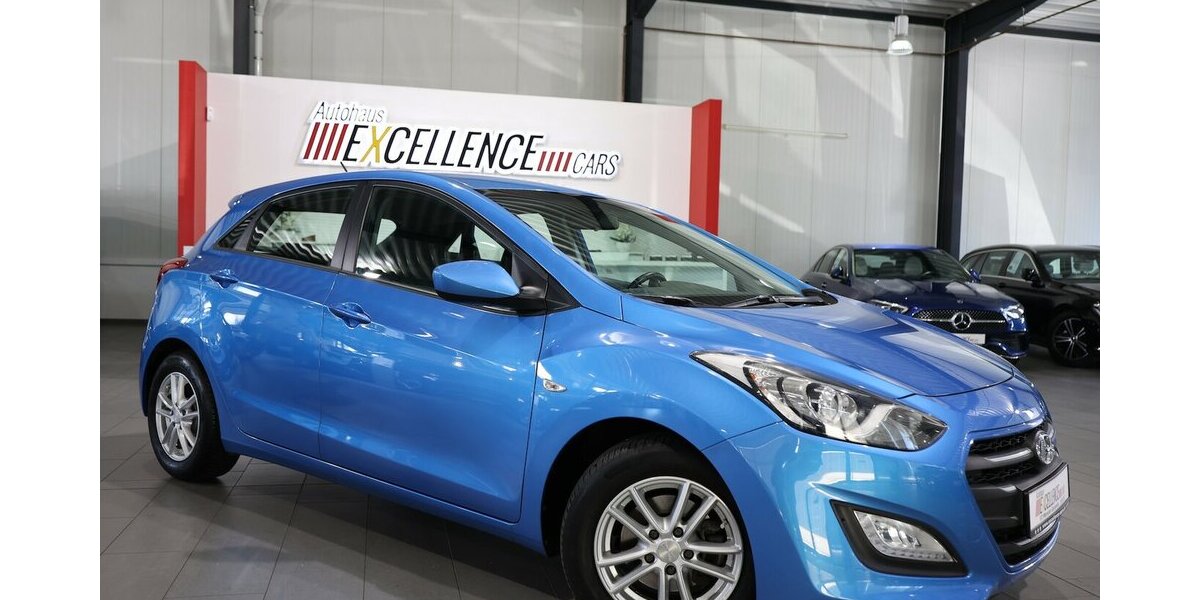 Hyundai i30 1.6 T-GDI STYLE / AUTOMATIK / NAVI+KAMERA 78.000 km 13.331 &euro; Hamm 59077