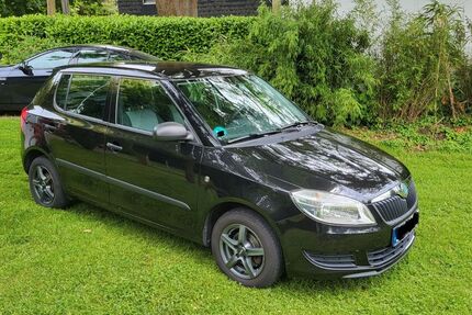 Skoda Fabia 245.000 km 2.200 &euro; Bochum 44879