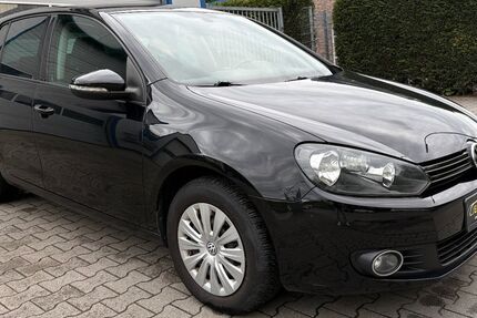 VW Golf 141.000 km 5.990 &euro; Oer-Erkenschwick 45739