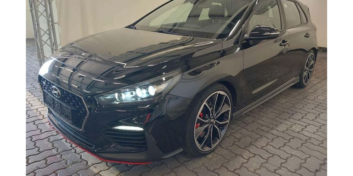 Hyundai i30 58.900 km 22.976 &euro; Hamm 59067