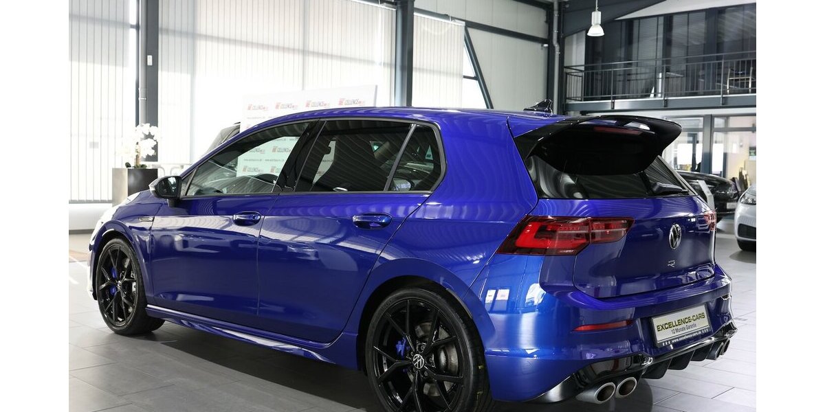 VW Golf VIII 2.0 TSI DSG 4M R-PERFROMANCE BLACK STY 40.000 km 35.555 &euro; Hamm 59077