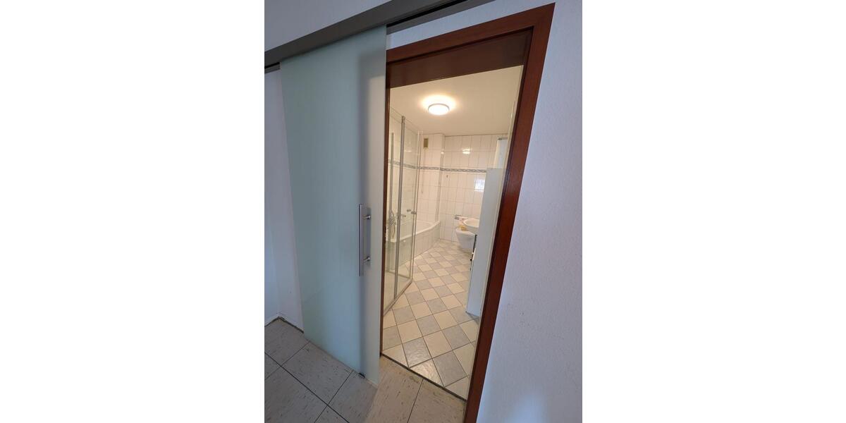 Etagenwohnung Holzwickede - 3.5 Zimmer, 77 m&sup2;, 157.000&euro; | Angebot:25991138