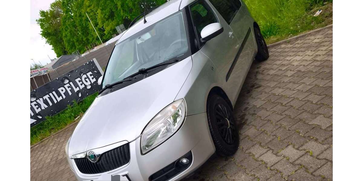 Skoda Roomster 76.000 km 4.490 &euro; kamen 59174