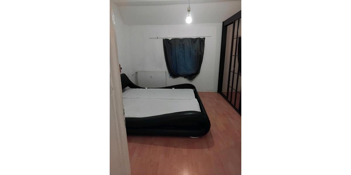 Dachgeschoßwohnung Bochum Bochum-Mitte - 4 Zimmer, 57 m&sup2;, 650&euro; | Angebot:25255184