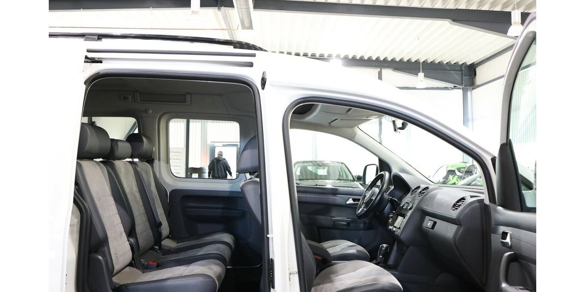 VW Caddy KOMBI 1.6 TDI DSG EDITION-30 WHITE & BLACK 144.000 km 14.881 &euro; Hamm 59077