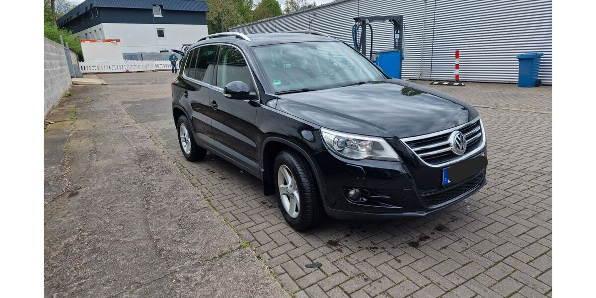 VW Tiguan 197.500 km 6.999 &euro; Bochum 44805