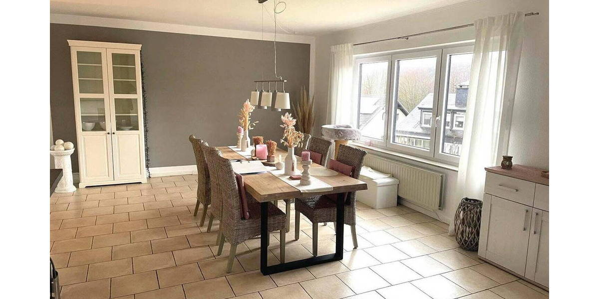 Einfamilienhaus Hagen Hohenlimburg - 7 Zimmer, 224 m&sup2;, 399.000&euro; | Angebot:25969944
