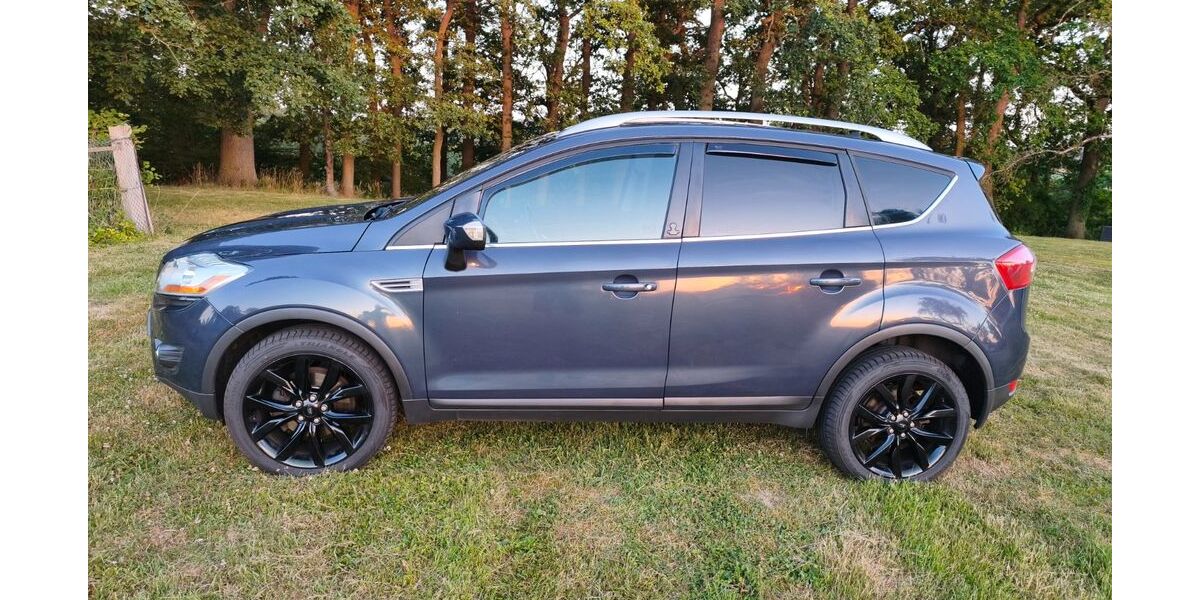 Ford Kuga 164.800 km 8.100 &euro; Schwerte 58239