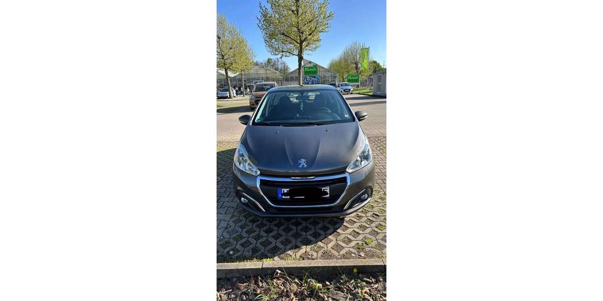 Peugeot 208 103.850 km 6.200 &euro; Schwerte, Hansestadt an der Ruhr 58239