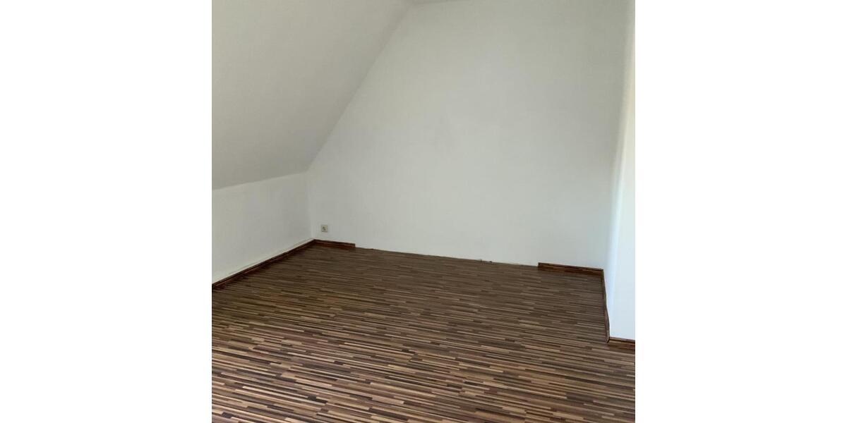 Dachgeschoßwohnung Recklinghausen Grullbad - 3 Zimmer, 55 m&sup2;, 429&euro; | Angebot:25104760