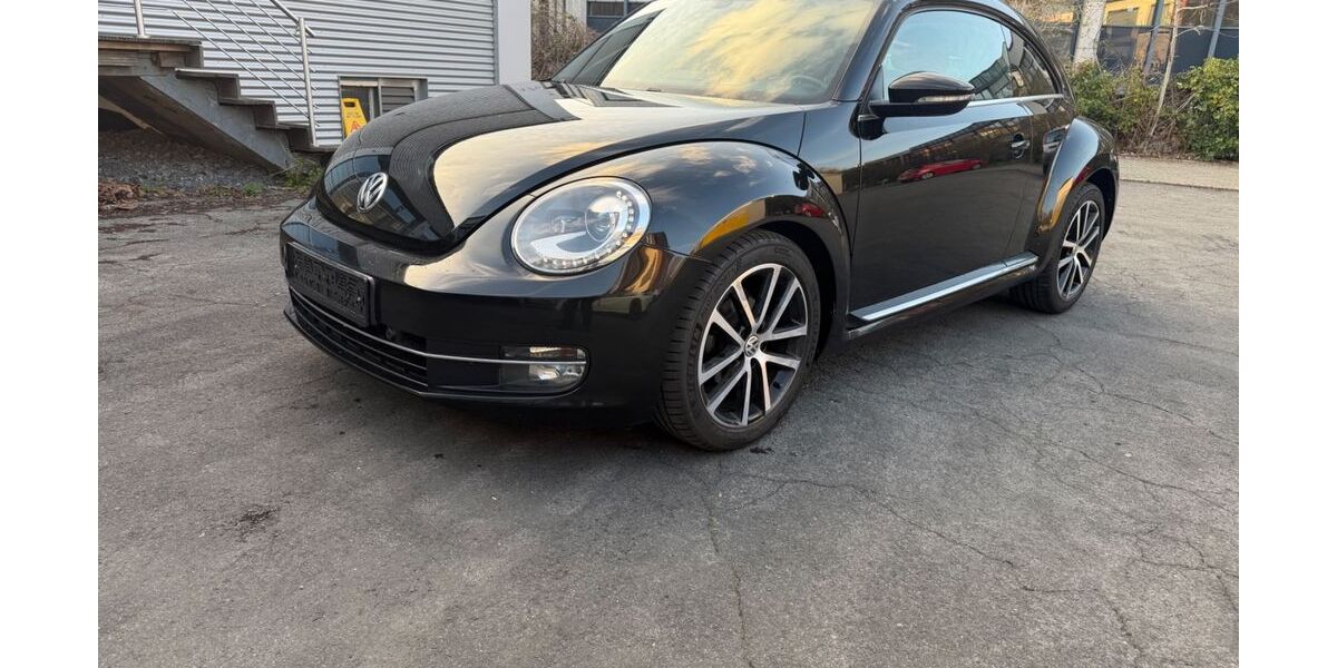 VW Beetle 130.089 km 7.390 &euro; Bochum 44809