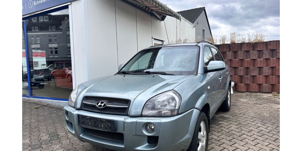 Hyundai TUCSON 145.000 km 2.999 &euro; Bochum 44809