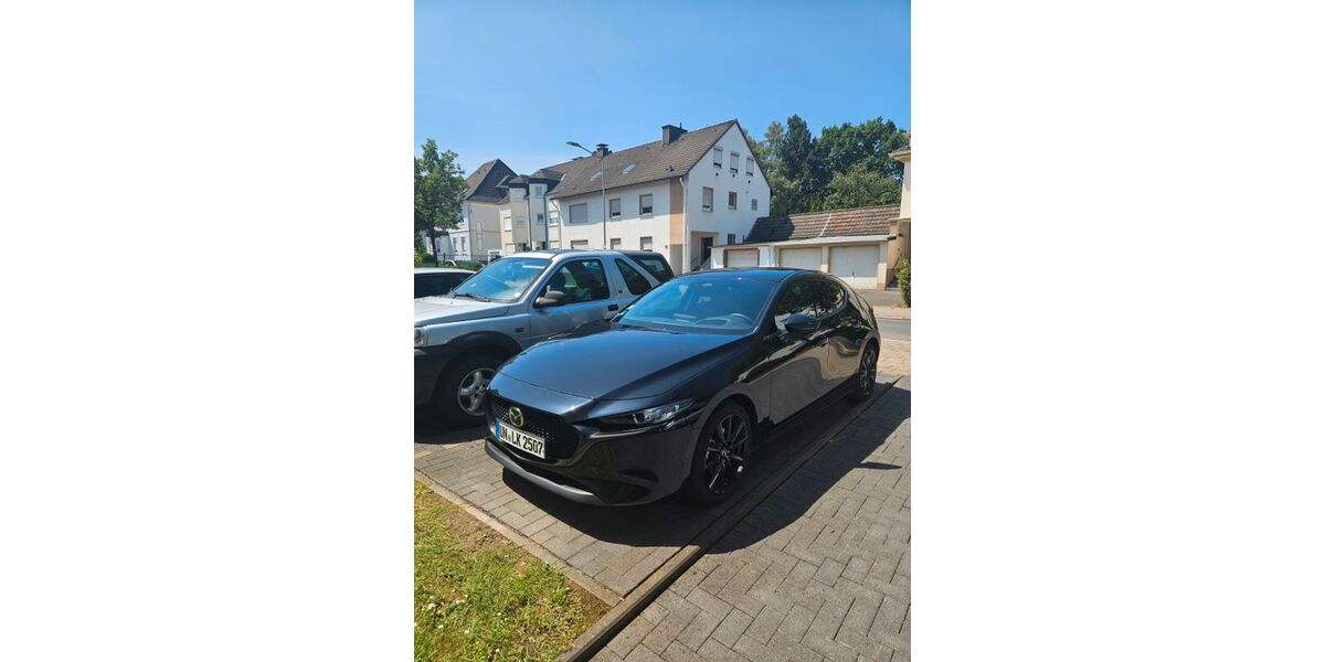 Mazda 3 4.000 km 22.999 &euro; Schwerte 58239