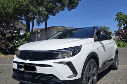 Opel Grandland (X) 96.000 km 18.000 &euro; Menden 58708