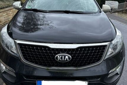 Kia Sportage 89.000 km 9.555 &euro; Recklinghausen 45665