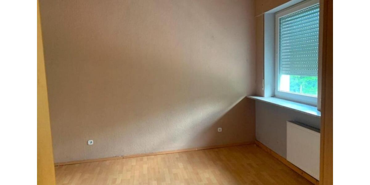 Etagenwohnung Iserlohn Grüne - 4 Zimmer, 100 m&sup2;, 699&euro; | Angebot:25857354