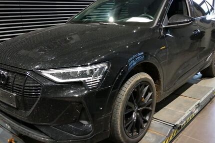 Audi e-tron 76.330 km 36.650 &euro; Hagen 58091