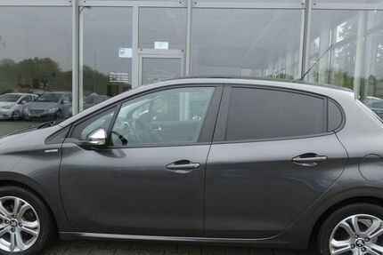Peugeot 208 33.000 km 8.790 &euro; Bergkamen 59192