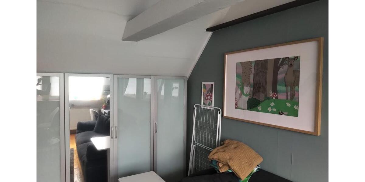 Dachgeschoßwohnung Dortmund Aplerbeck - 1 Zimmer, 28 m&sup2;, 390&euro; | Angebot:25975017