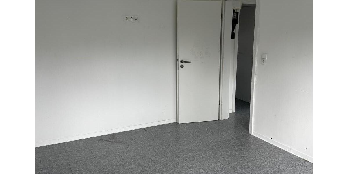 Mehrfamilienhaus, Wohnhaus Bönen - 6 Zimmer, 160 m&sup2;, 250.000&euro; | Angebot:26216231