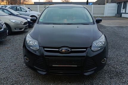 Ford Focus 86.000 km 5.900 &euro; Welver 59514