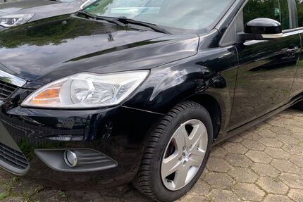 Ford Focus 71.000 km 3.950 &euro; Dortmund 44225
