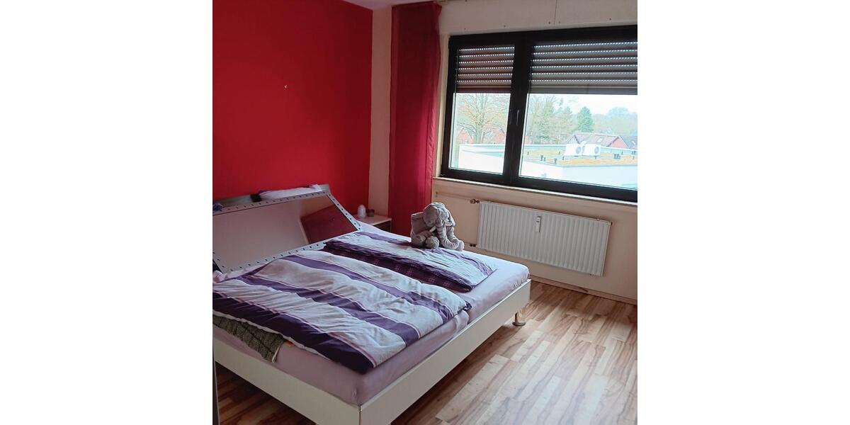 Etagenwohnung Bochum Querenburg - 2 Zimmer, 70 m&sup2;, 650&euro; | Angebot:25515313