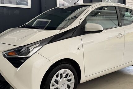 Toyota Aygo (X) 79.800 km 7.999 &euro; Schwerte 58239
