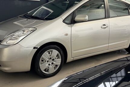 Toyota Prius 176.000 km 4.500 &euro; Schwerte 58239
